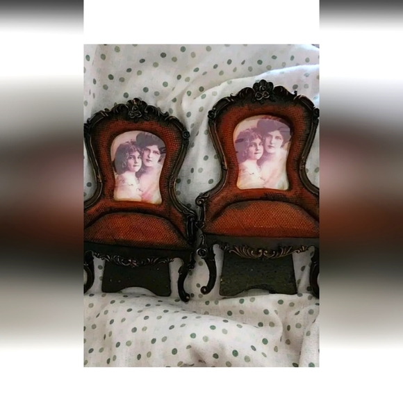 unbranded Other - Antique Sofa Shaped Photo Frame 6x6" in Decorated W/hand Painted Resin Lot of 2